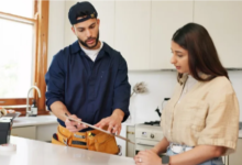 What Toronto Homeowners Should Know Before Hiring a Handyman