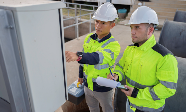 4 Questions to Ask Commercial HVAC Contractors Before Booking Commercial Aircon Servicing in Singapore